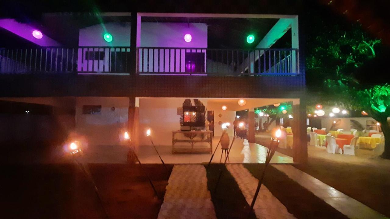 Luau Pousada E Hostel ปรายาโดฟรันเซส ภายนอก รูปภาพ